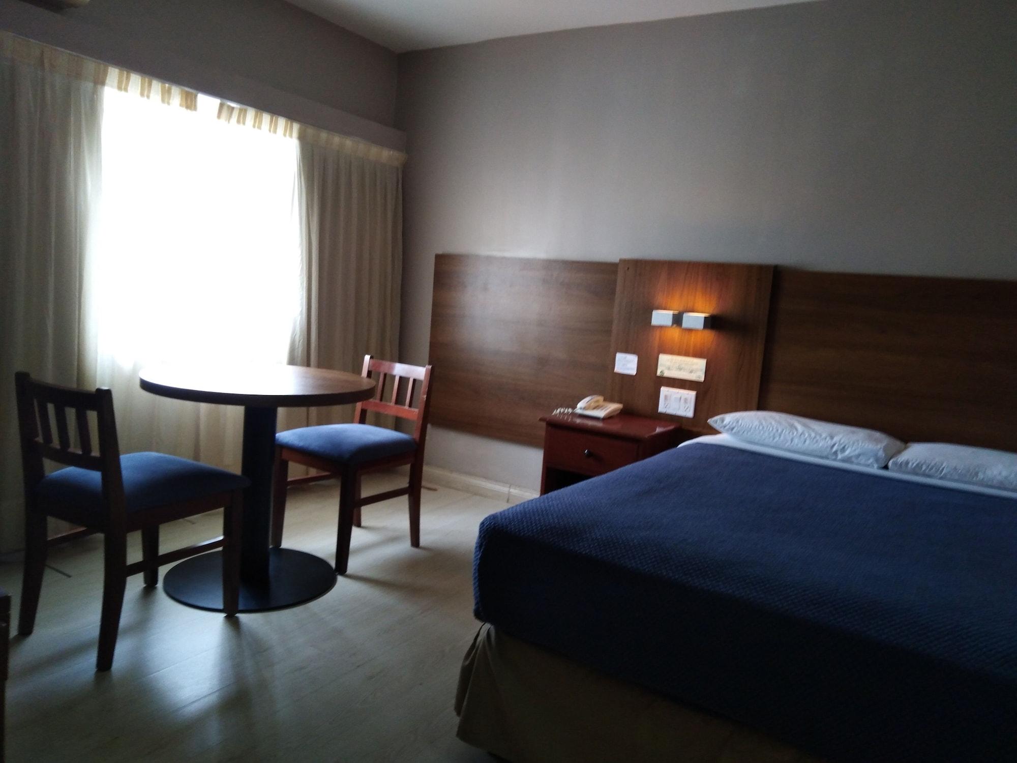 Hotel Tower House Suites Kota Panama Bagian luar foto