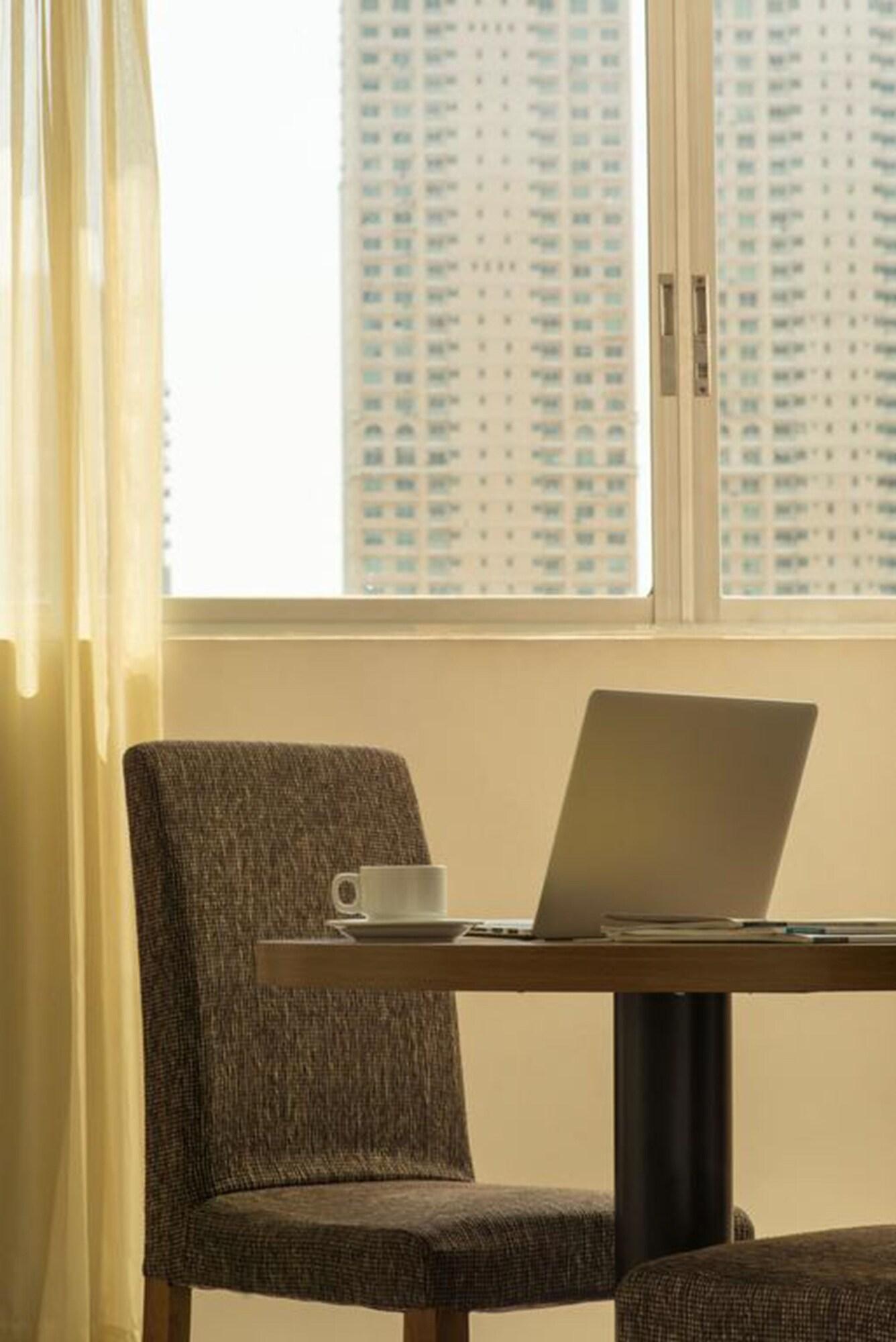 Hotel Tower House Suites Kota Panama Bagian luar foto