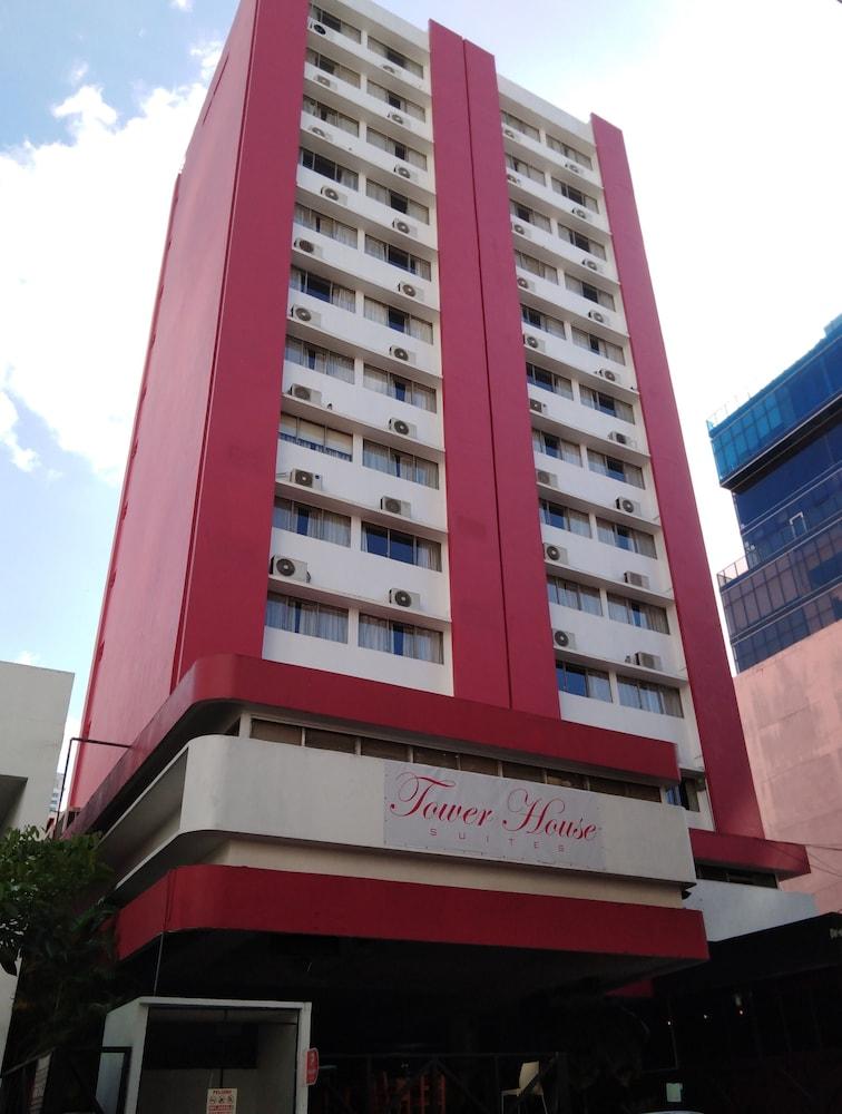Hotel Tower House Suites Kota Panama Bagian luar foto