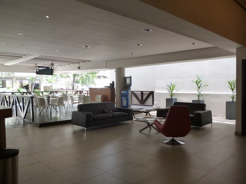 Hotel Tower House Suites Kota Panama Bagian luar foto